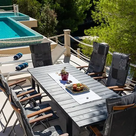 Beachfront Brulupes In Secluded Bay Konstari